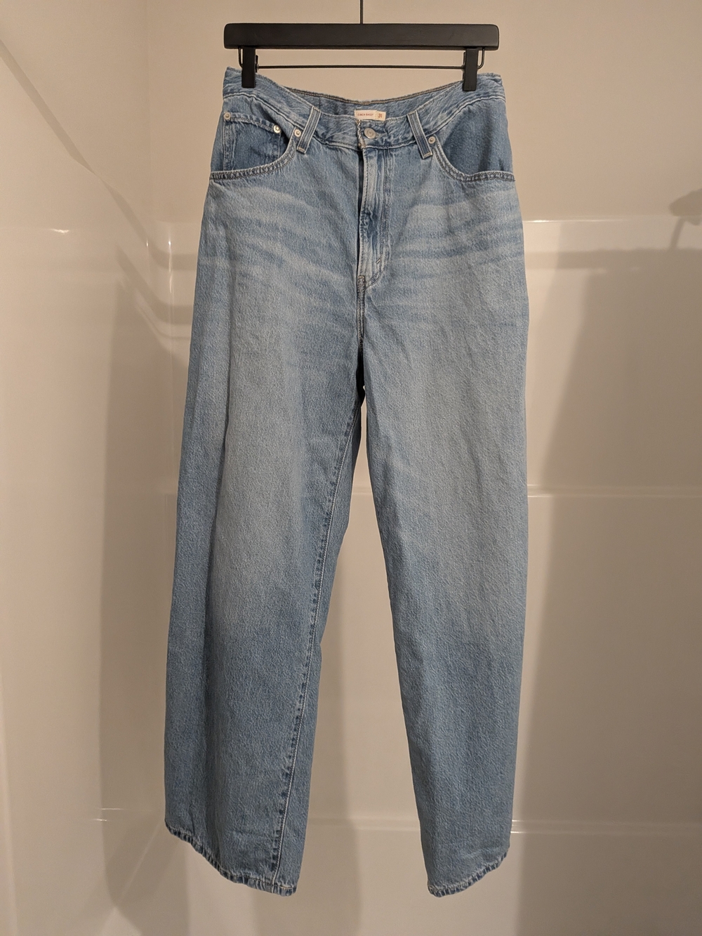 Levi's Cinch Waist Baggy Jeans